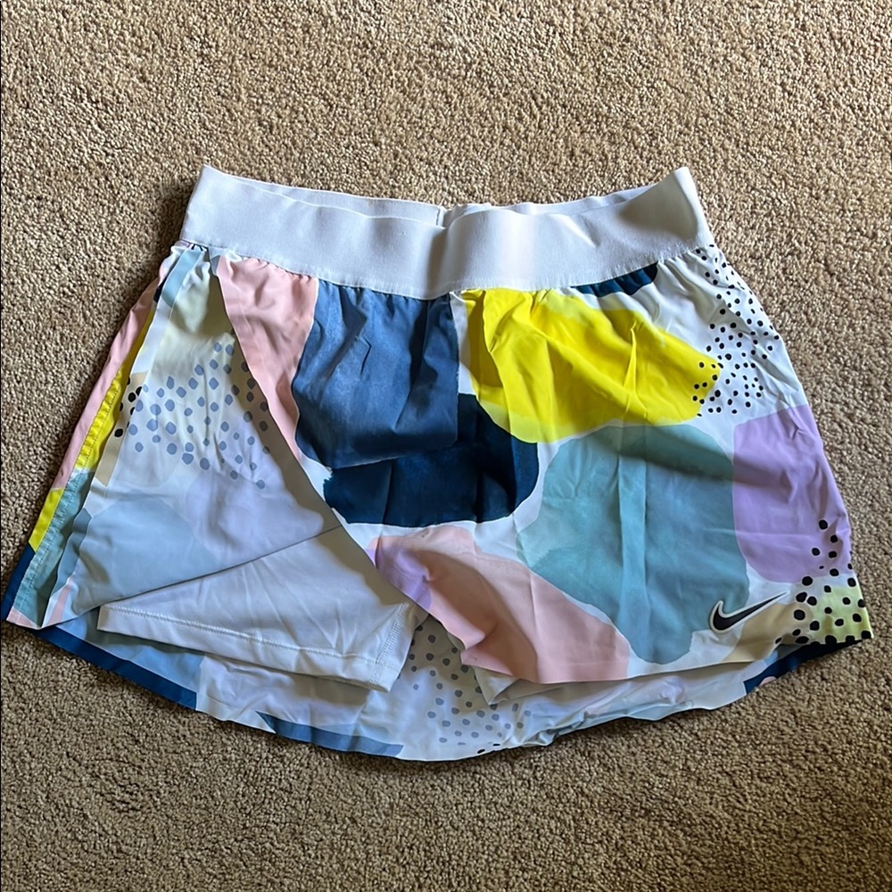 Nike Abstract Pattern Skirt - Blue, Yellow, Pink